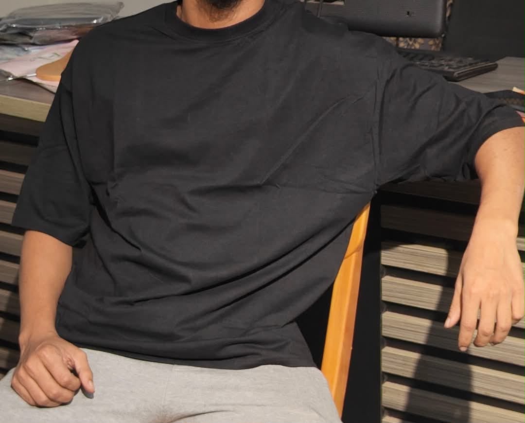 Men's Solid T-Shirt – Black Color | Drop Shoulder | Oversized