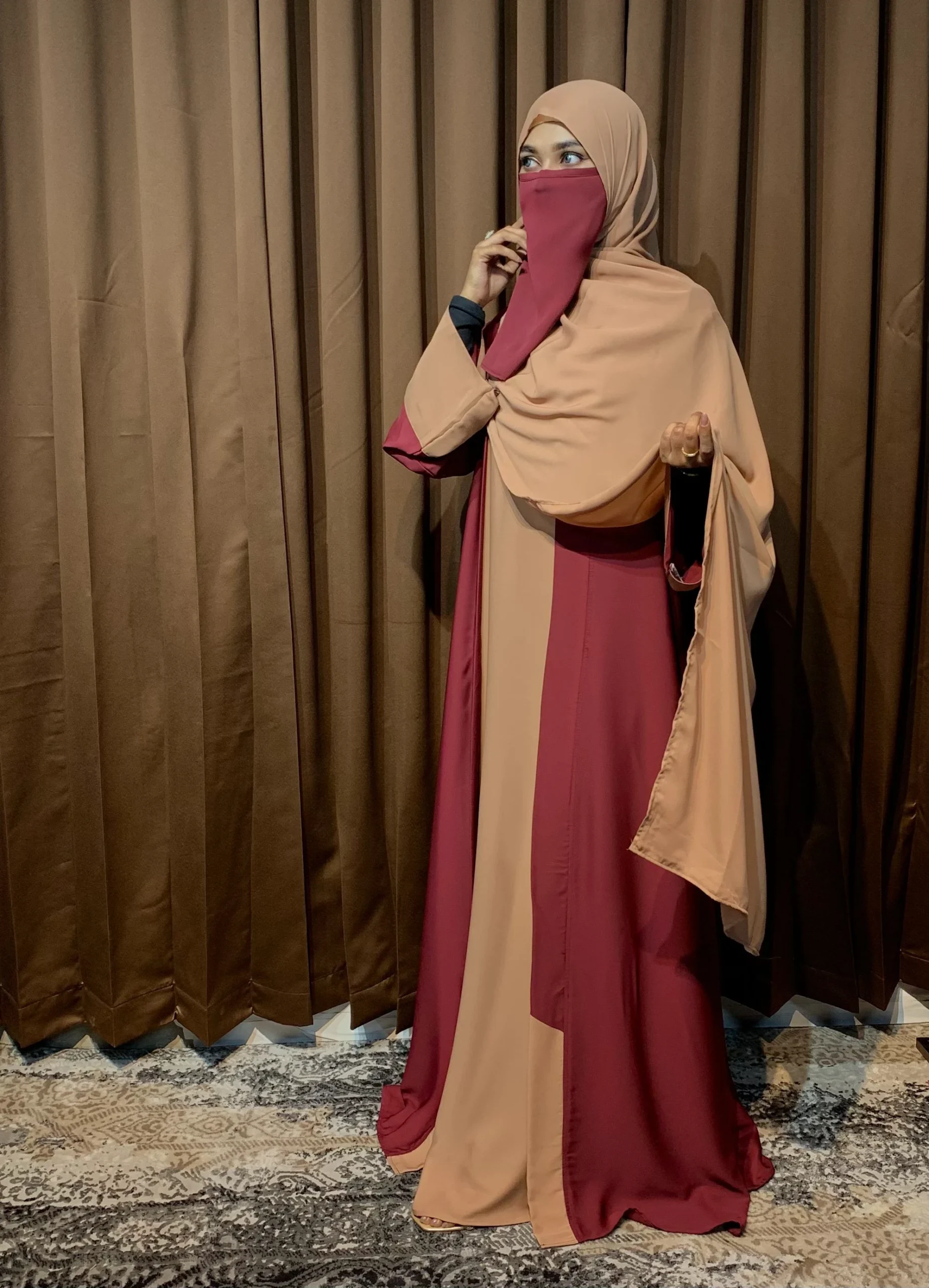 Premium Sabeen Abaya/Koti (Marron)