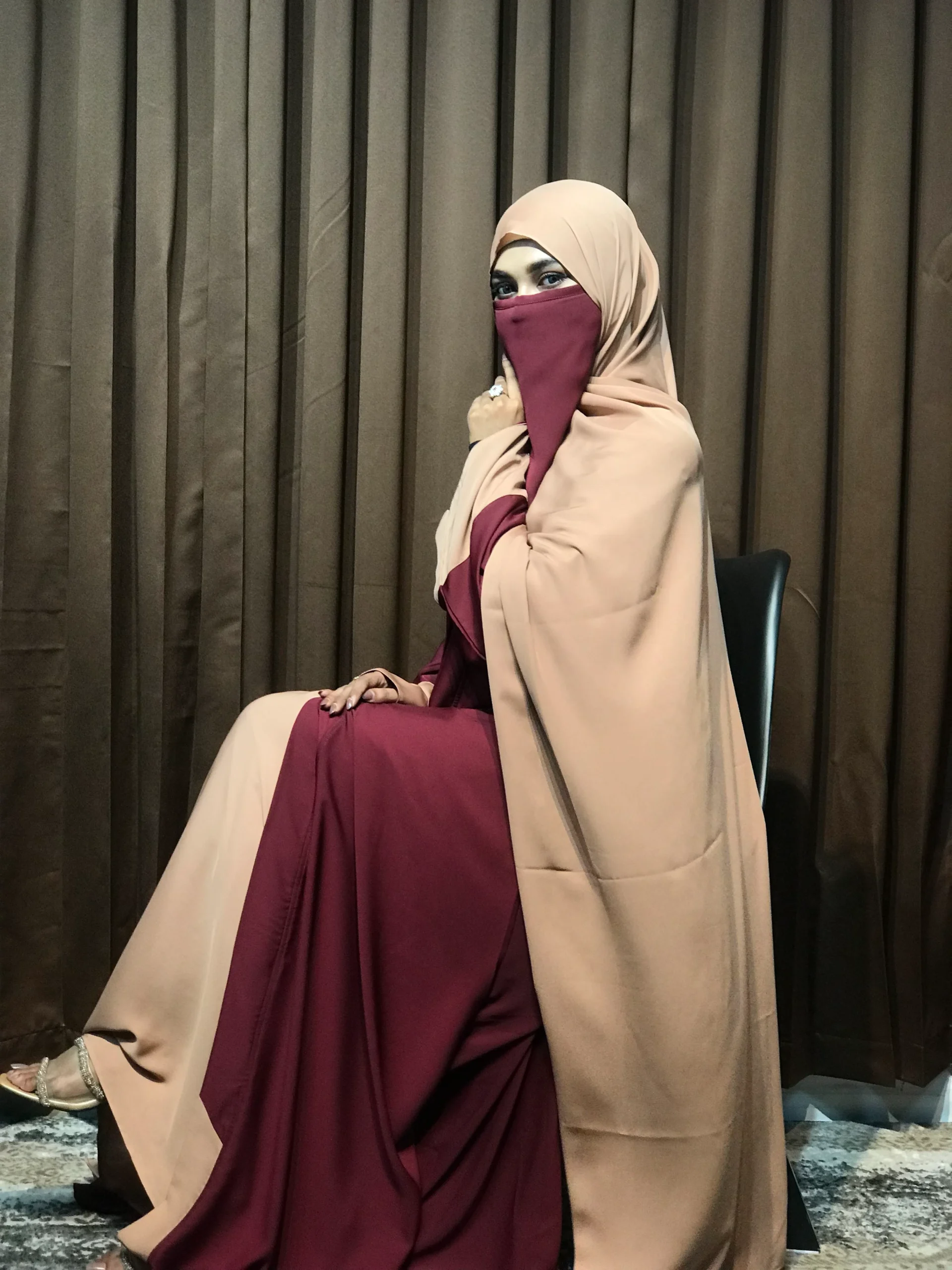 Premium Sabeen Abaya/Koti (Marron) - Image 2