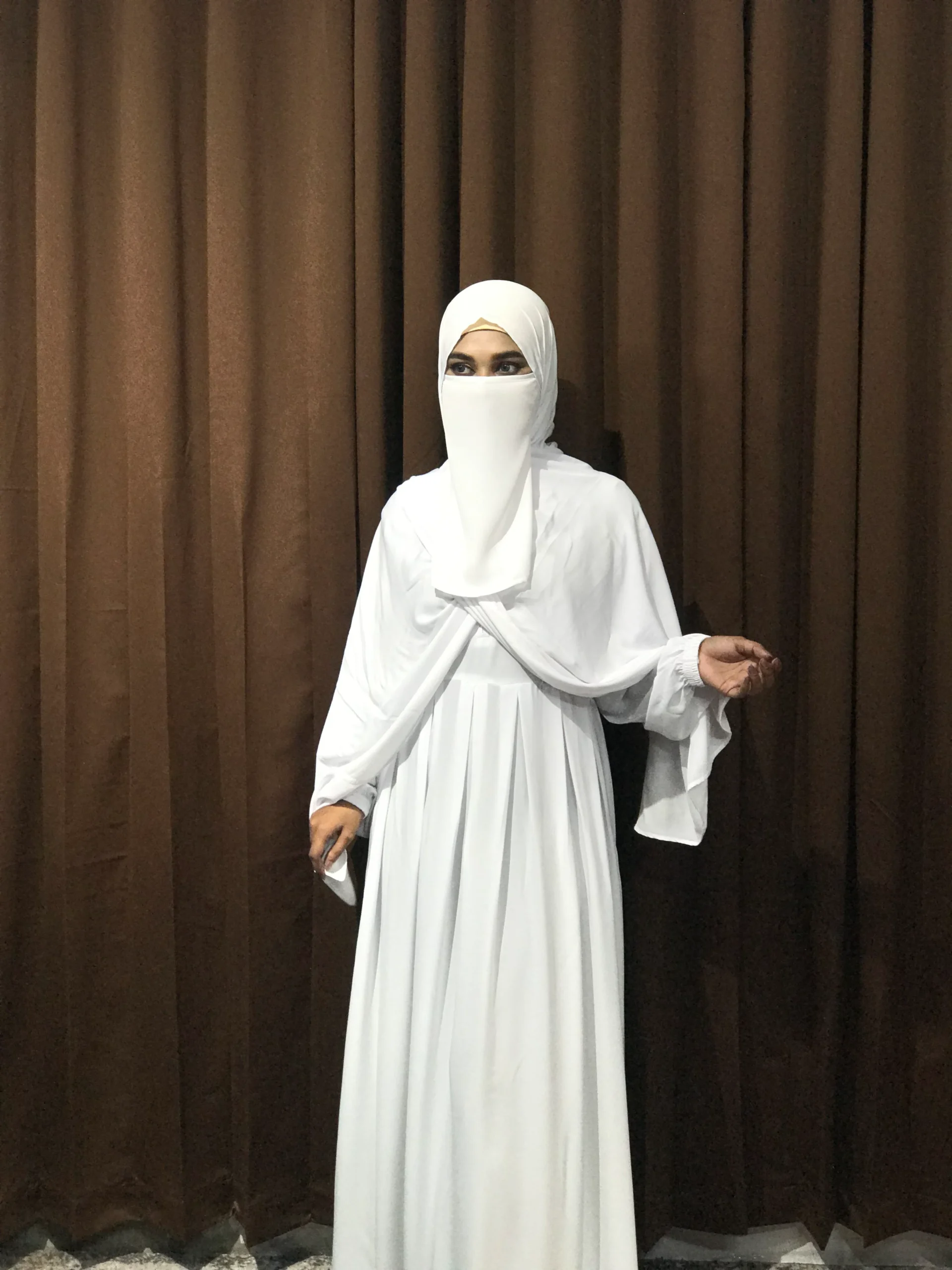 Women’s Regular Borka (White)